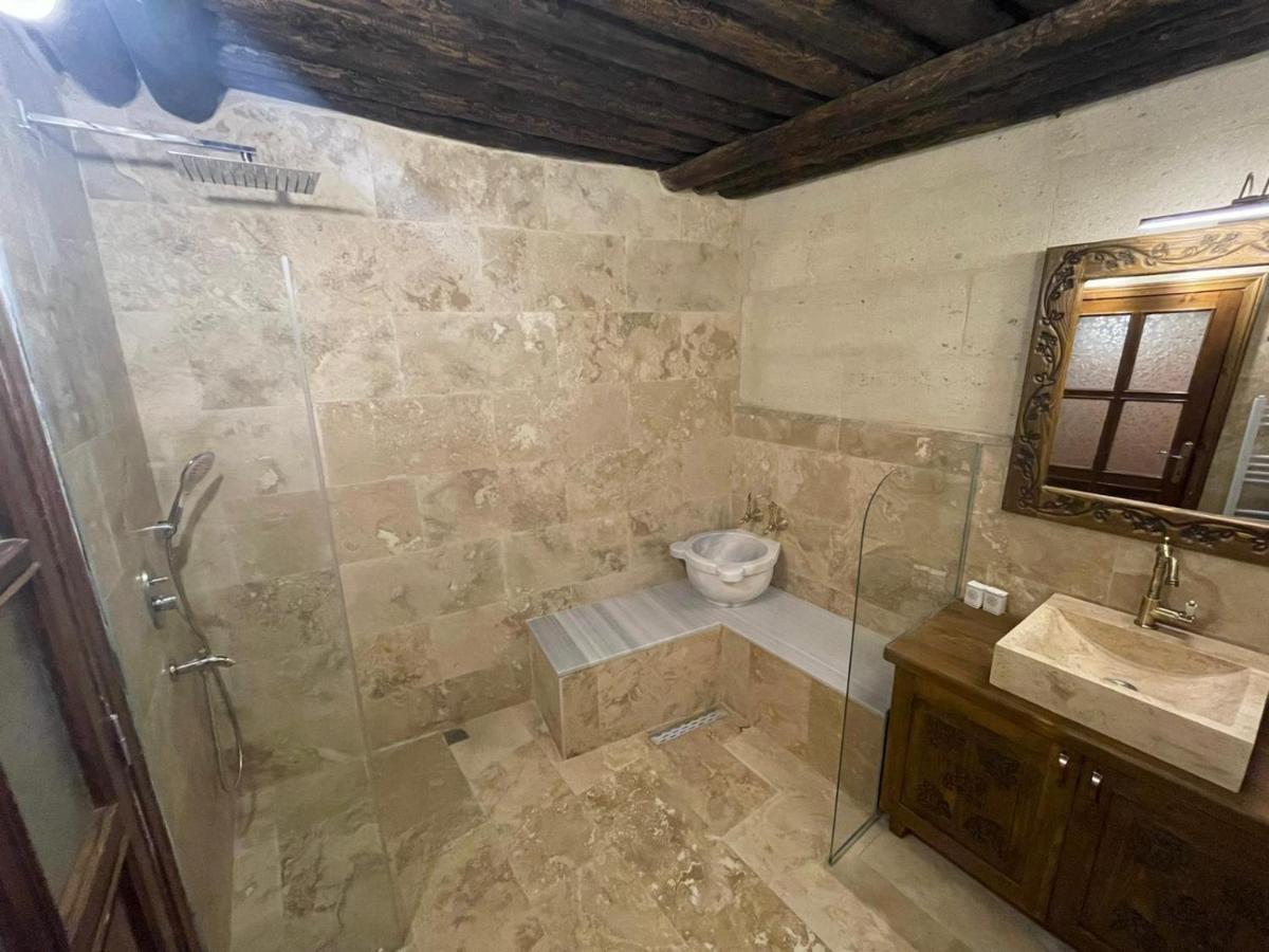 Bella Vista Stone House Hotel อูร์กุบ ภายนอก รูปภาพ