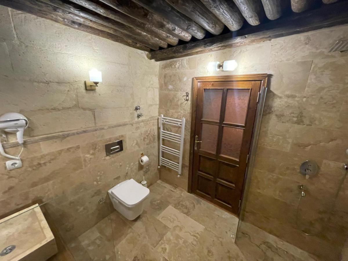 Bella Vista Stone House Hotel อูร์กุบ ภายนอก รูปภาพ