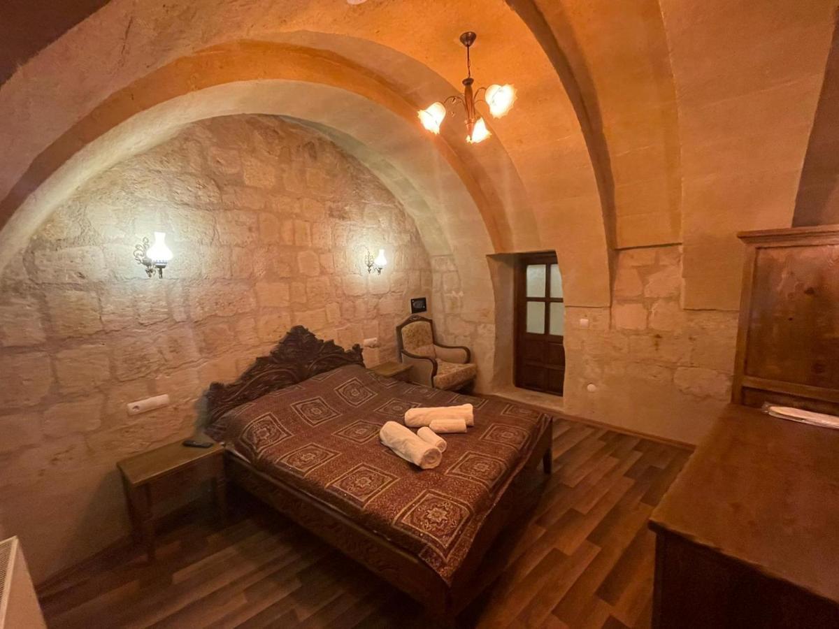 Bella Vista Stone House Hotel อูร์กุบ ภายนอก รูปภาพ